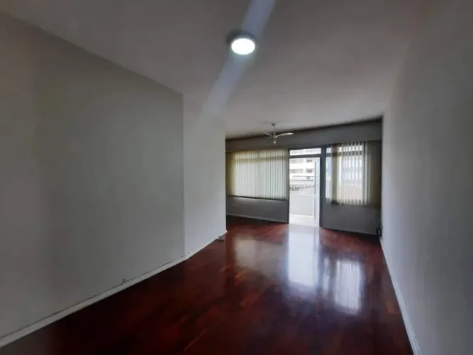 Apartamento Vista Mar no bairro Pompeia