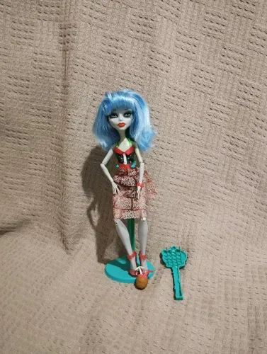 Monster high Ghoulia Yelps Skull Shores