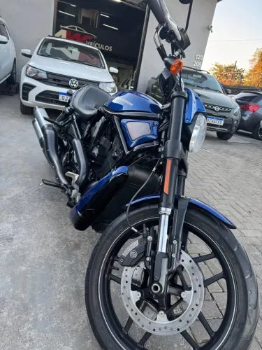 HARLEY DAVIDSON NIGHT ROD ESPECIAL