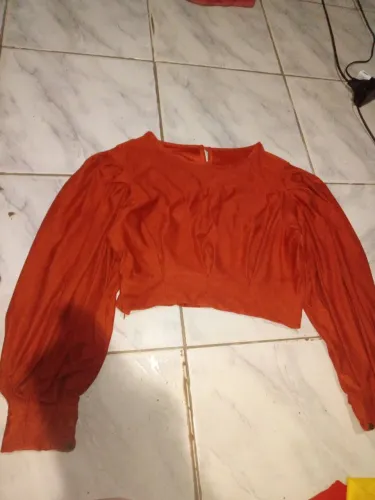 Blusa Laranja Manga Longa
