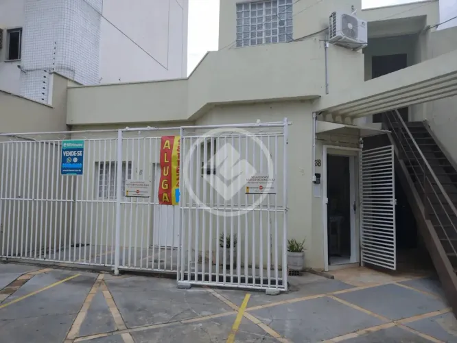 Prédio comercial com 9 Salas, área construída 350m ², valor de venda R$1.250.000,00 codigo