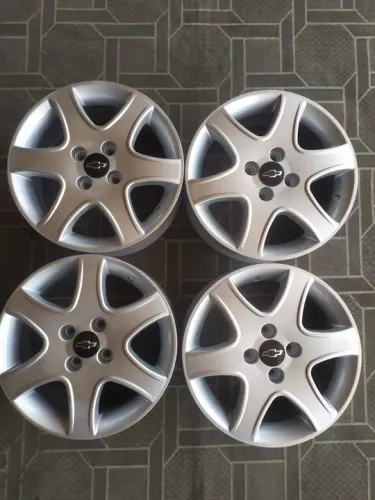 Jogo de Rodas 15 Astra sport
