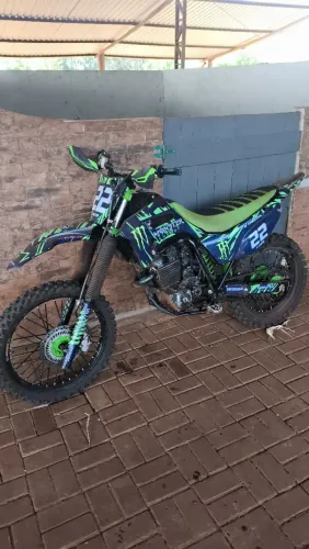 Vendo Tornado para TRILHA ,com equipamentos