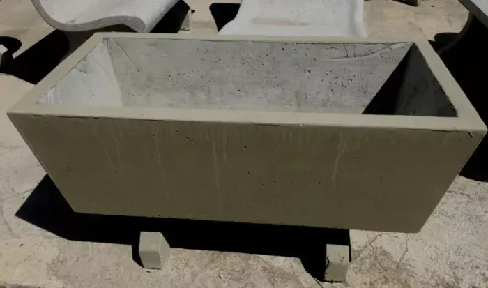 Jardineira em concreto
