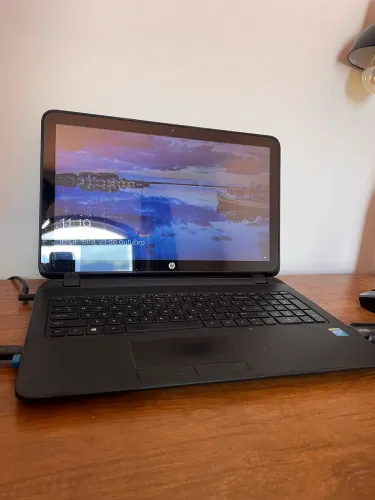 Notebook HP 15? Touchscreen - SSD + HD - ótimo estado - R$ 500
