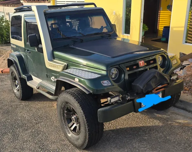 Troller T-4 4X4 3.0 TB Int. Cap. Rígida Diesel 2010