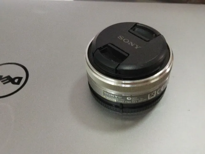 Lente Sony 16mm 2.8 E-mount (APSC)