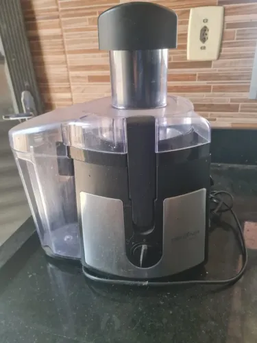 Vendo Centrifuga De Alimentos 800w Juicer 1000 Britânia
