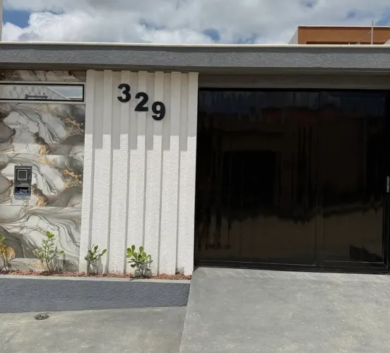 Vendo casa- ARUANA CASA PRONTA PRA MORAR