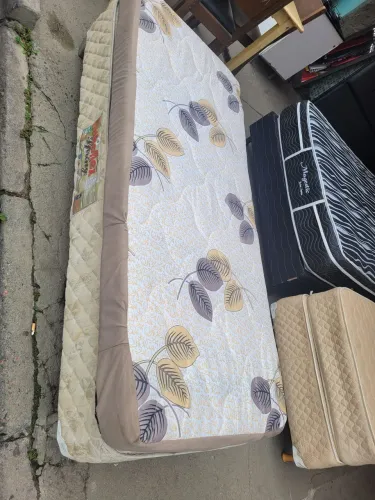 Cama box solteiro / ENTREGO 