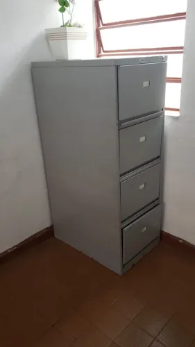 Arquivo de Aço 4 Gavetas 