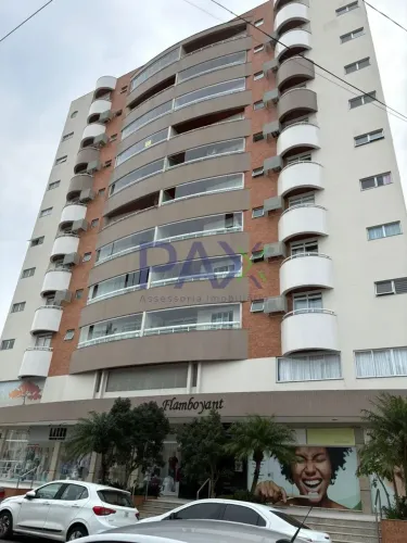 Apartamento de 4 dormitórios à venda no Estreito