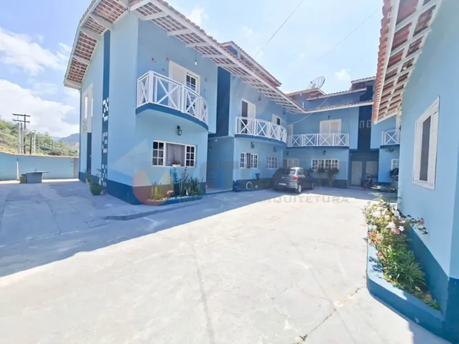 Sobrado com 2 dormitórios para alugar, 89 m² por R$ 2.800/mês - Prainha - Caraguatatuba/SP