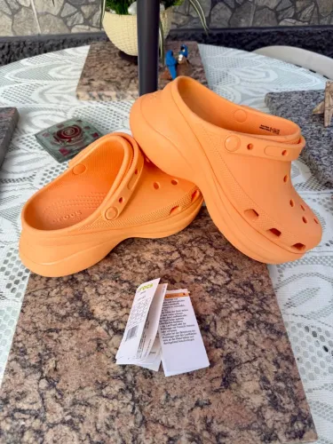 Crocs Plataforma Laranja 37