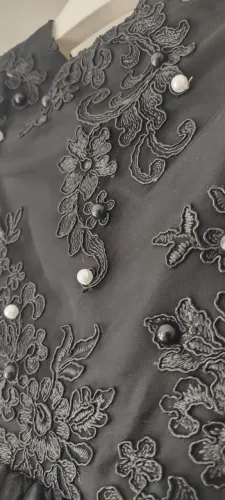 Vestido Festa Princesa Infantil Preto com Renda e Pedrarias 8 anos  com forro 