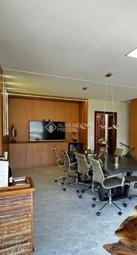 Aluguel - Casa Comercial/Residencial em Coqueiros, Florianópolis