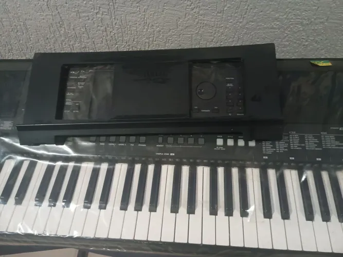 Teclado Yamaha PSR E463 Aceito Trocas