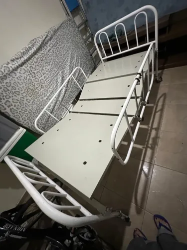 Cama