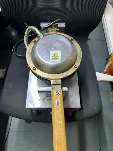 Vende-se máquina profissional de bubble waffle