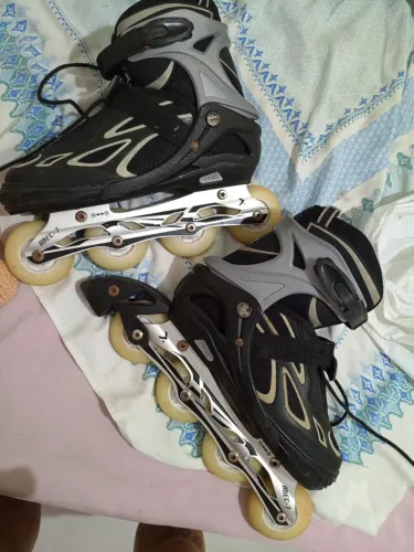 VENDE-SE PATINS