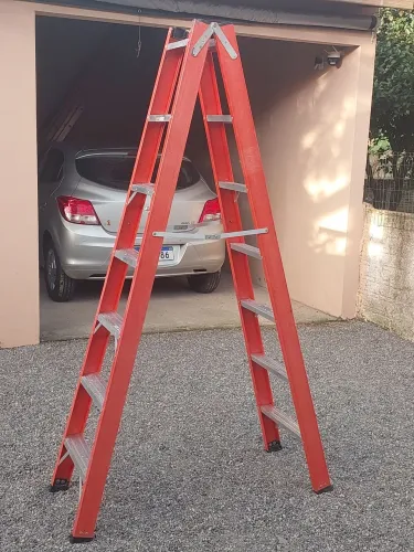 Escada de fibra 7 degrais