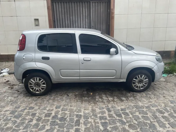 Fiat Uno Vivace/rua 1.0 EVO Fire Flex 8V 5P 2014