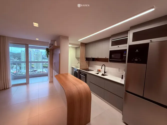 Apartamento Mobiliado e Decorado com 3 Dormitórios no Duo Praia Brava