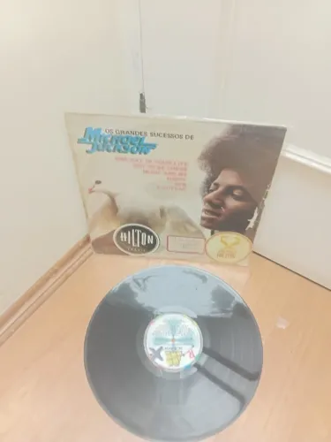 Lp os grandes sucessos Michael Jackson levo metro trem sp ou pac a cobrar aceito oferta