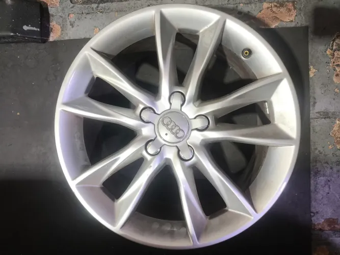 Rodas Audi A3 sportback,Aro 17 ( JOGO 4 RODAS ) FURAÇÃO 5X112