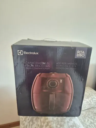 Fritadeira Elétrica - Air fryer - Electrolux - 6.5L - Nova Sem Uso - 220V