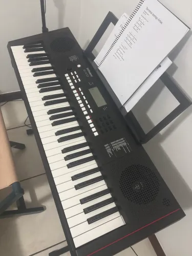Teclado Roland novinho 4 meses de uso