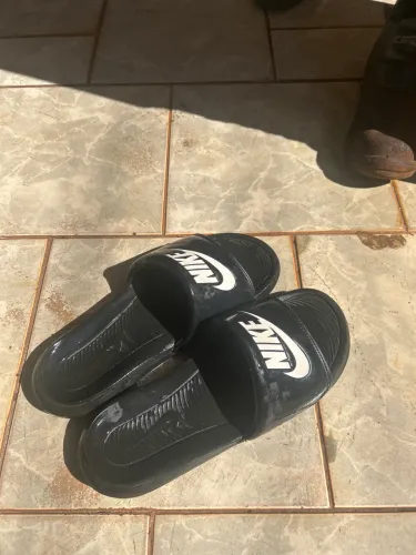 Chinelo da nike 100% original da centauro