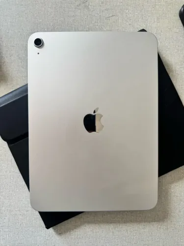 iPad 11