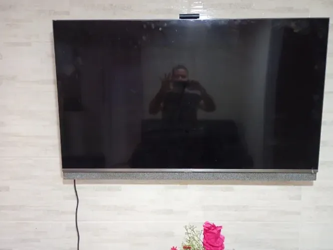 TV TCL MINI LED C825 55 POLEGADAS COM DEFEITO NA IMAGEM