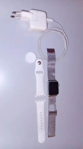 Apple Watch 1ª Geração (38mm) Silver Aluminium -