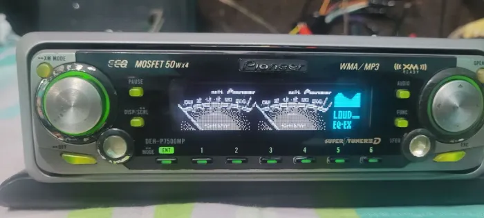 Rádio Pioneer golfinho DEH-7500MP