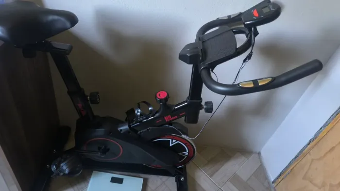 vendo bicicleta ergométrica nova