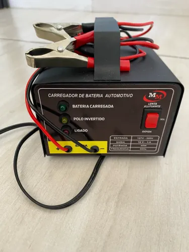 Carregador De Bateria Automotivo MM 12V Lenta/Rápida Bivolt