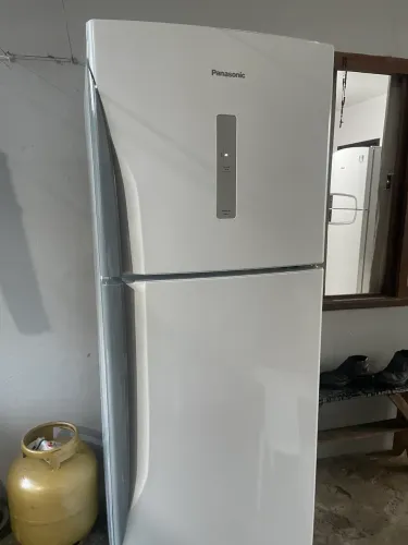 Geladeira Panasonic 387L