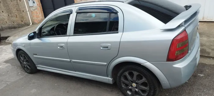 Chevrolet Astra 2.0 8V/ CD 2.0 8V Hatchback 5P MEC 2003