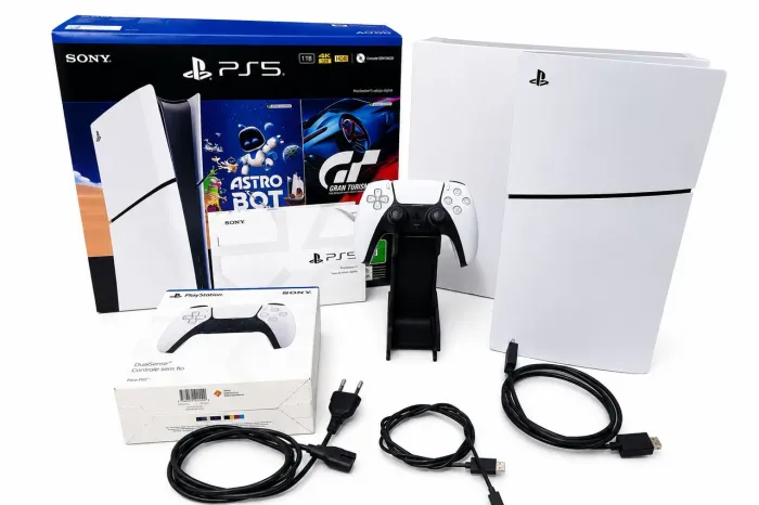 PS5 SLIM 1 TERA + 30 JOGOS + CONTROLE ORIGINAL + SUPORTE + TODOS CABOS NA CAIXA impecável