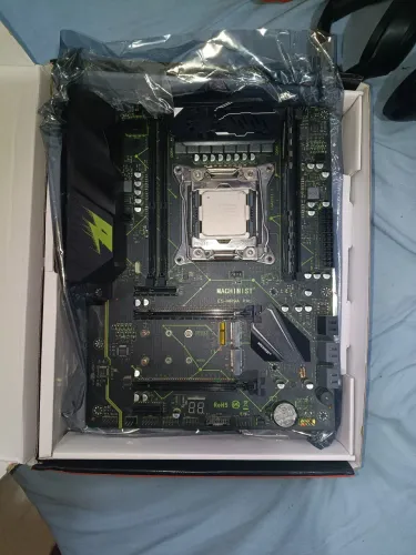 Kit xeon 2680 v4 + placa mãe machinist mr9a pro + 8gb ram ddr4
