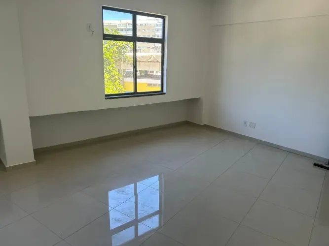 Sala/Conjunto para aluguel com 60 metros quadrados em Jardim Excelsior - Cabo Frio - RJ