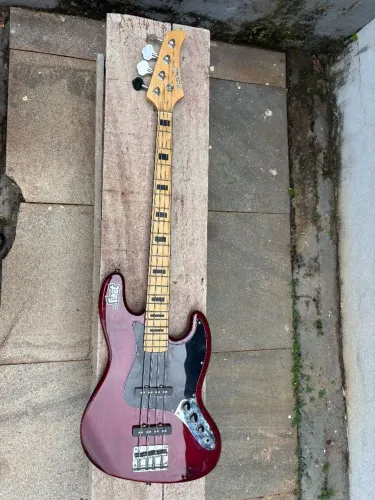 Contrabaixo estilo Jazz Bass semi novo
