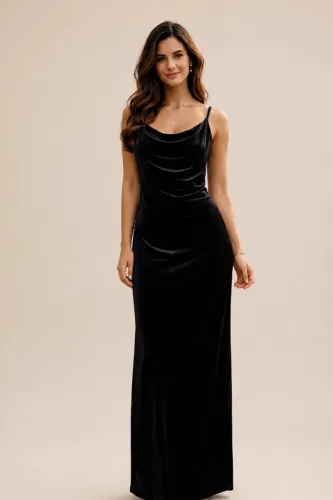 VESTIDO DE FESTA LONGO EM VELUDO PRETO - ONE UP U.S.A. | TAMANHO P