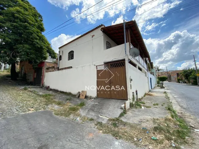 Casa com 2 dormitórios para alugar, 45 m² por R$ 900,00/mês - Severina - Ribeirão das Neve