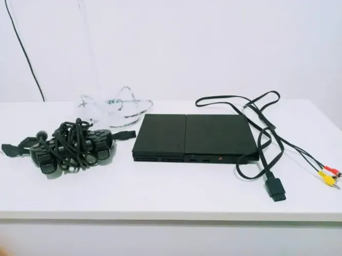 Playstation 2 - o mais novo a venda