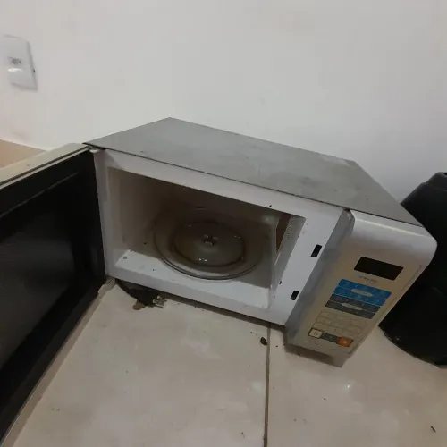 Vendo micro-ondas e airfraier