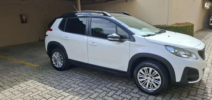Peugeot 2008 Allure Pack 1.6 Flex 16V Aut. 2024