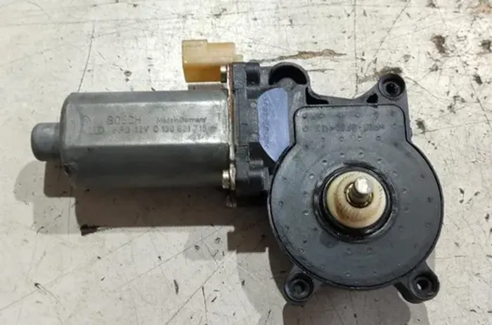 Motor Vidro Traseiro Esquerdo Bmw 330 2001 - 2005